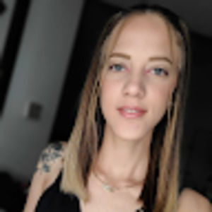 Meet your Posher, Adileny